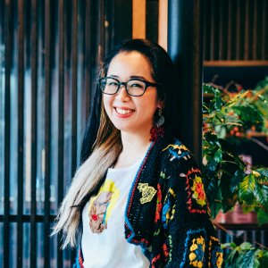浦野 奈美