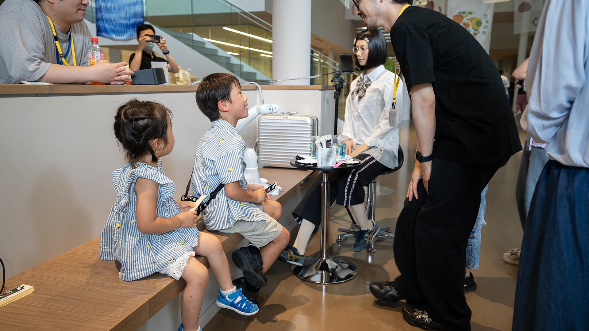 ロボットに興味にある子ども