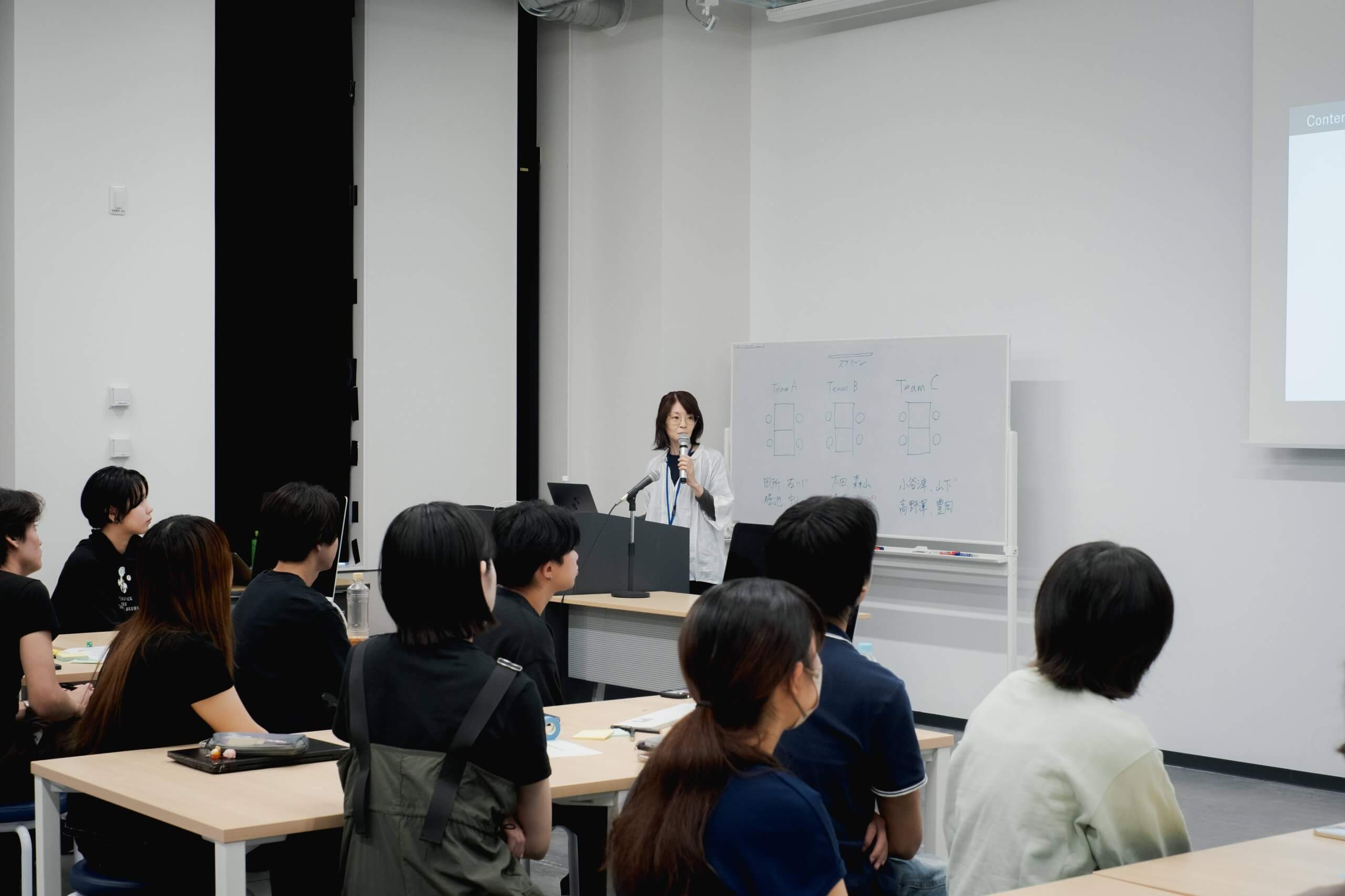 写真：講義の様子