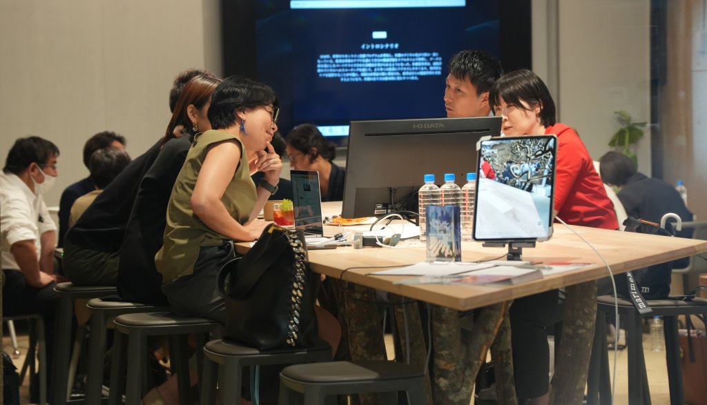 バイブコーディングで、Web運用はどう進化する？AIとの共創で変容する、これからの戦略設計