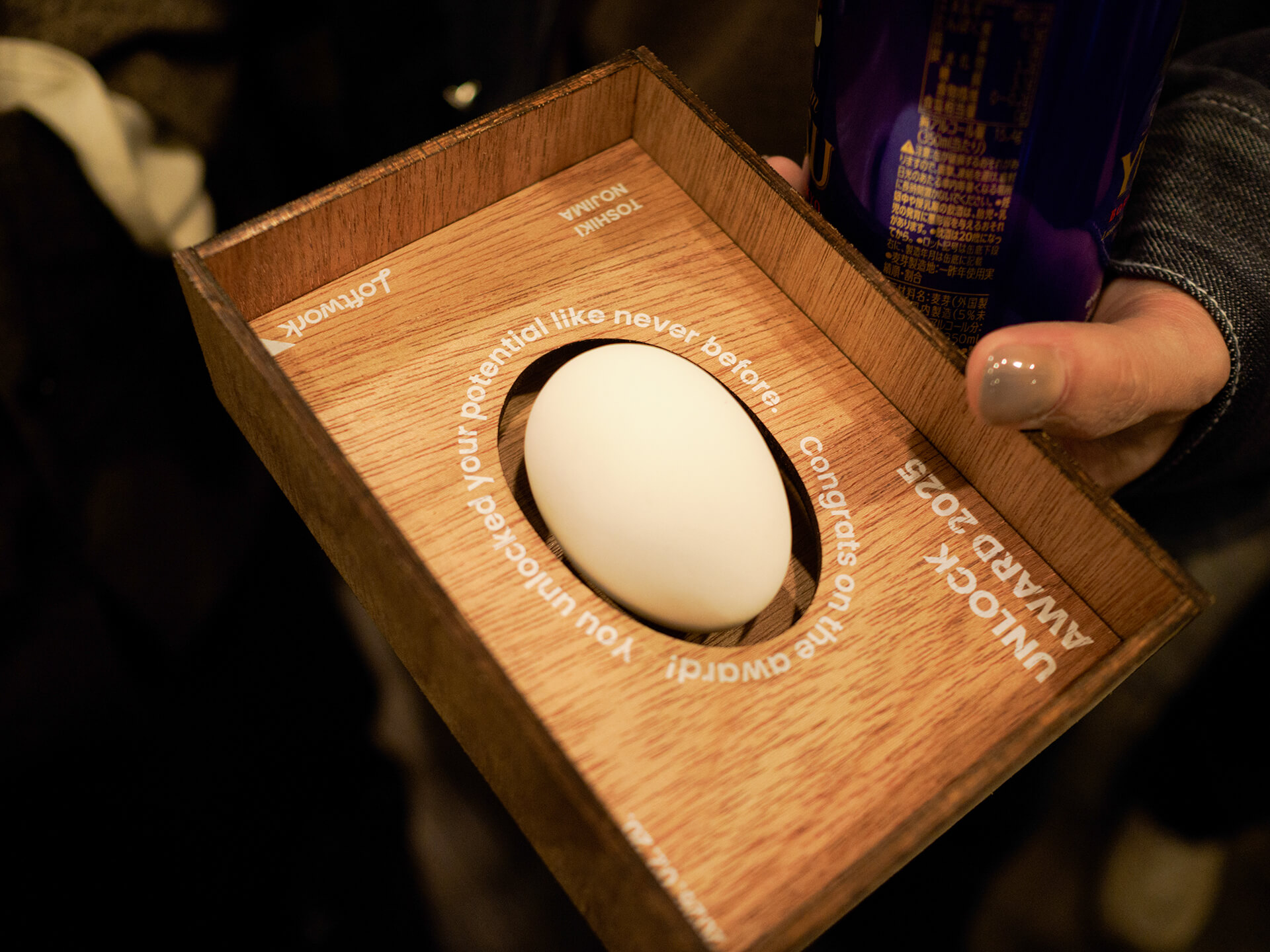 副賞のトロフィー