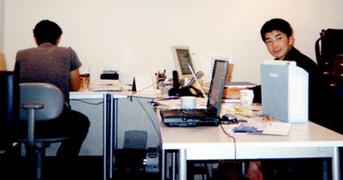 創業時、神泉の1LDKのアパートの様子