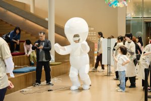 At ComoNe, curiosity finds company <br />
inside a co-creation space at Nagoya University
